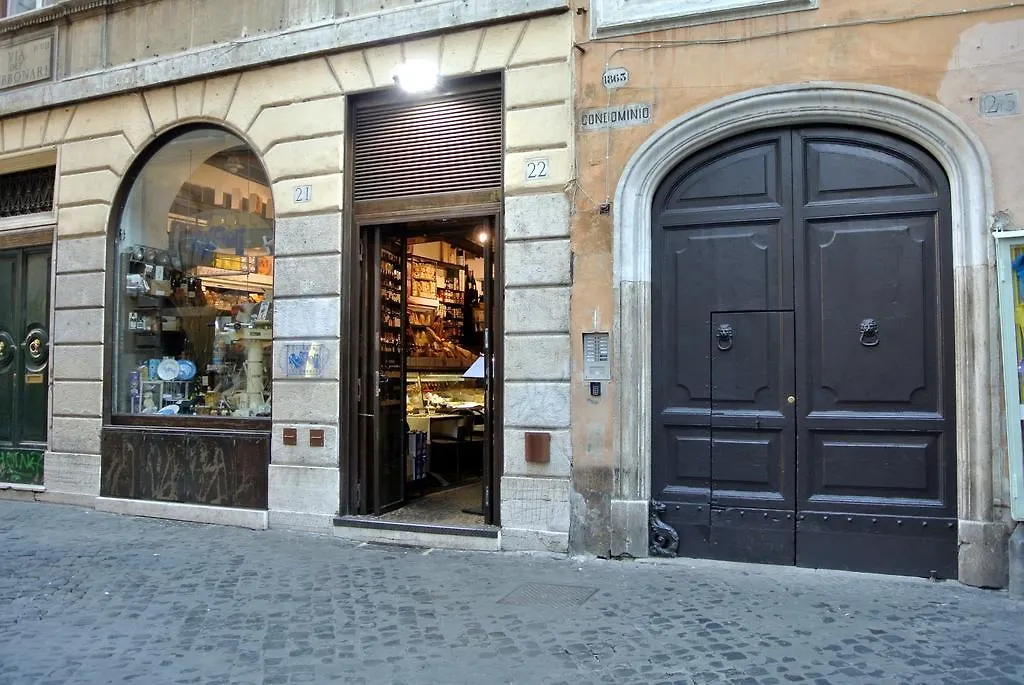 Campo De' Fiori Prestige Rooms Rome 3*,